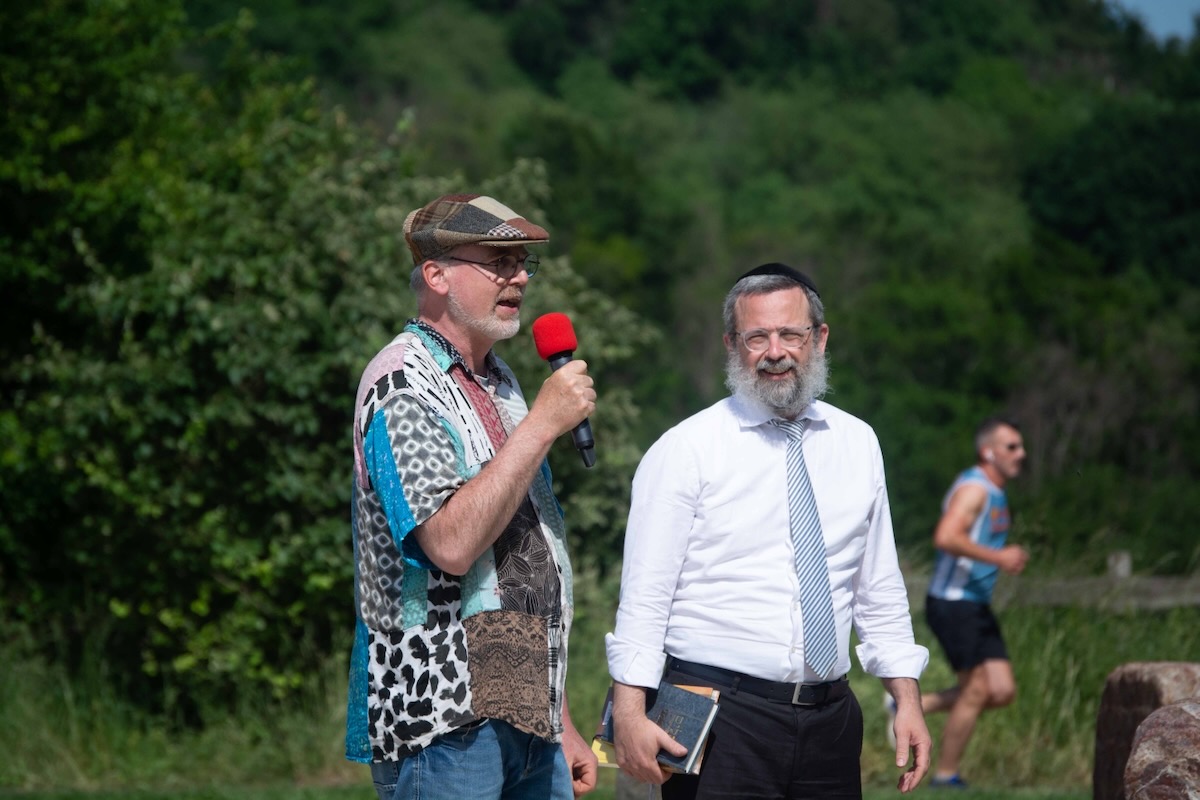 Rabbiner Mordechai Mendelson at the Friedensmal 1