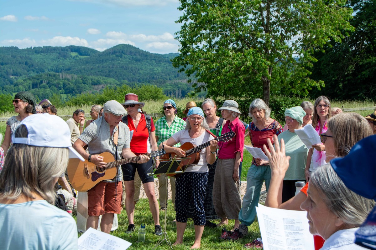 Singing in the Friedensmal, GG&G Seeheim